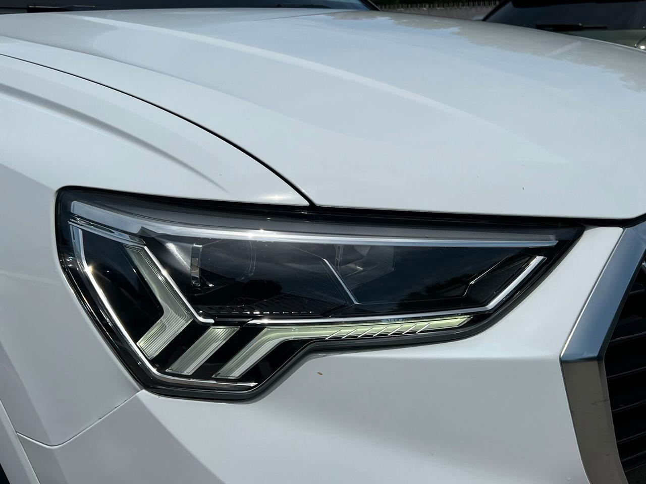 Audi Q3 35 TDI S tronic line edition