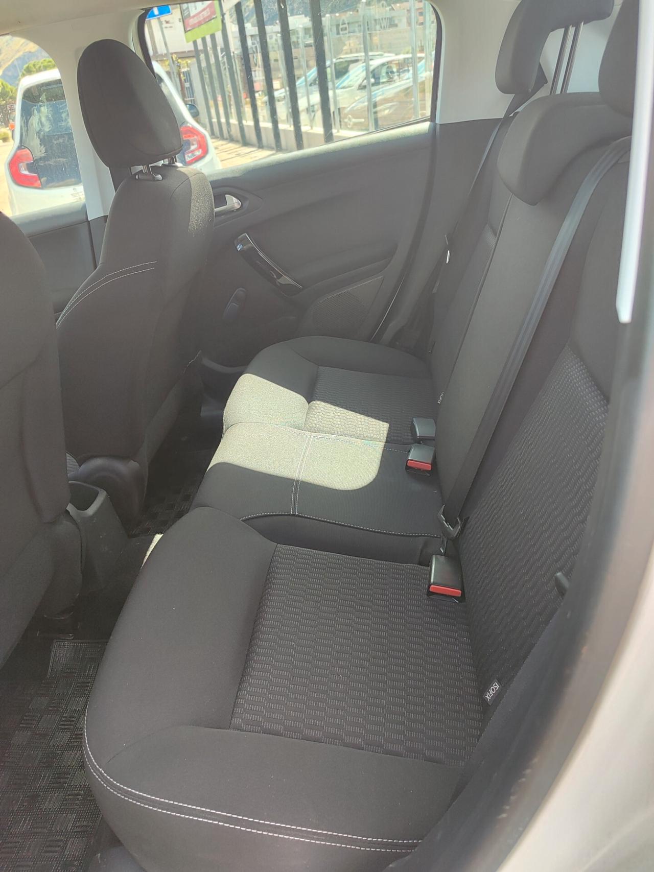 Peugeot 208 BlueHDi 75 5 porte Allure