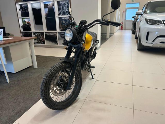 MASH Cafè Racer 125