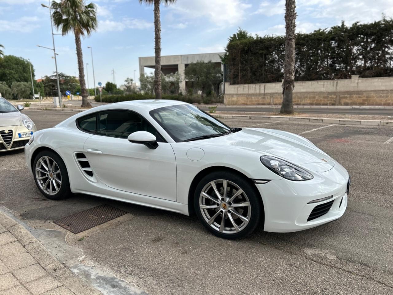 Porsche 718 Cayman 2.0