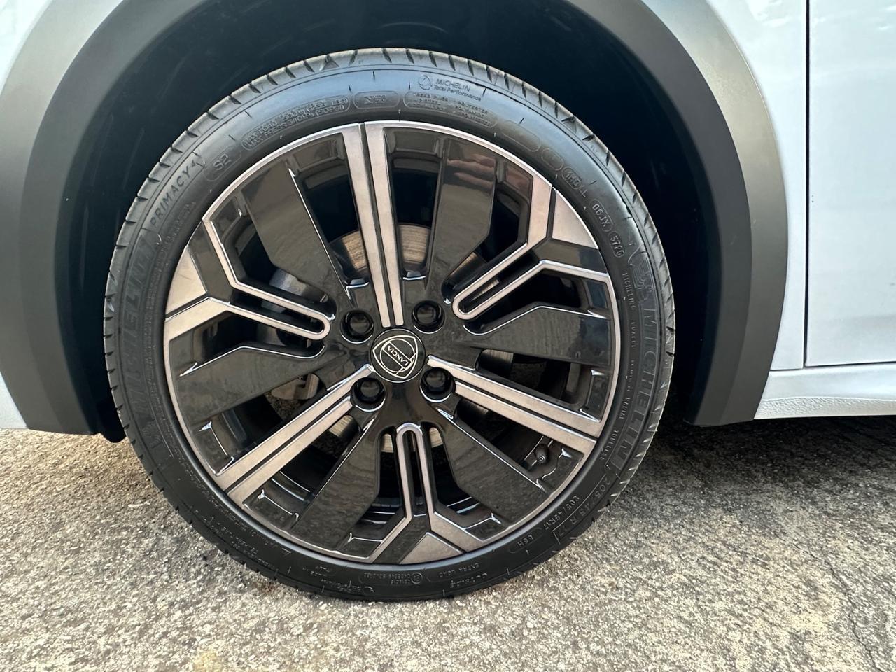 Lancia Ypsilon Hybrid e-DCT HF Line