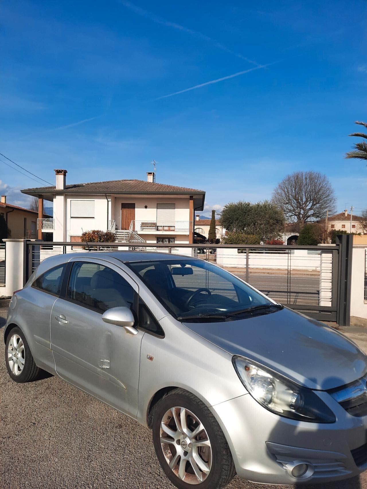 Opel Corsa 1.3 CDTI 90CV 3 porte OK NEOPATENTATI