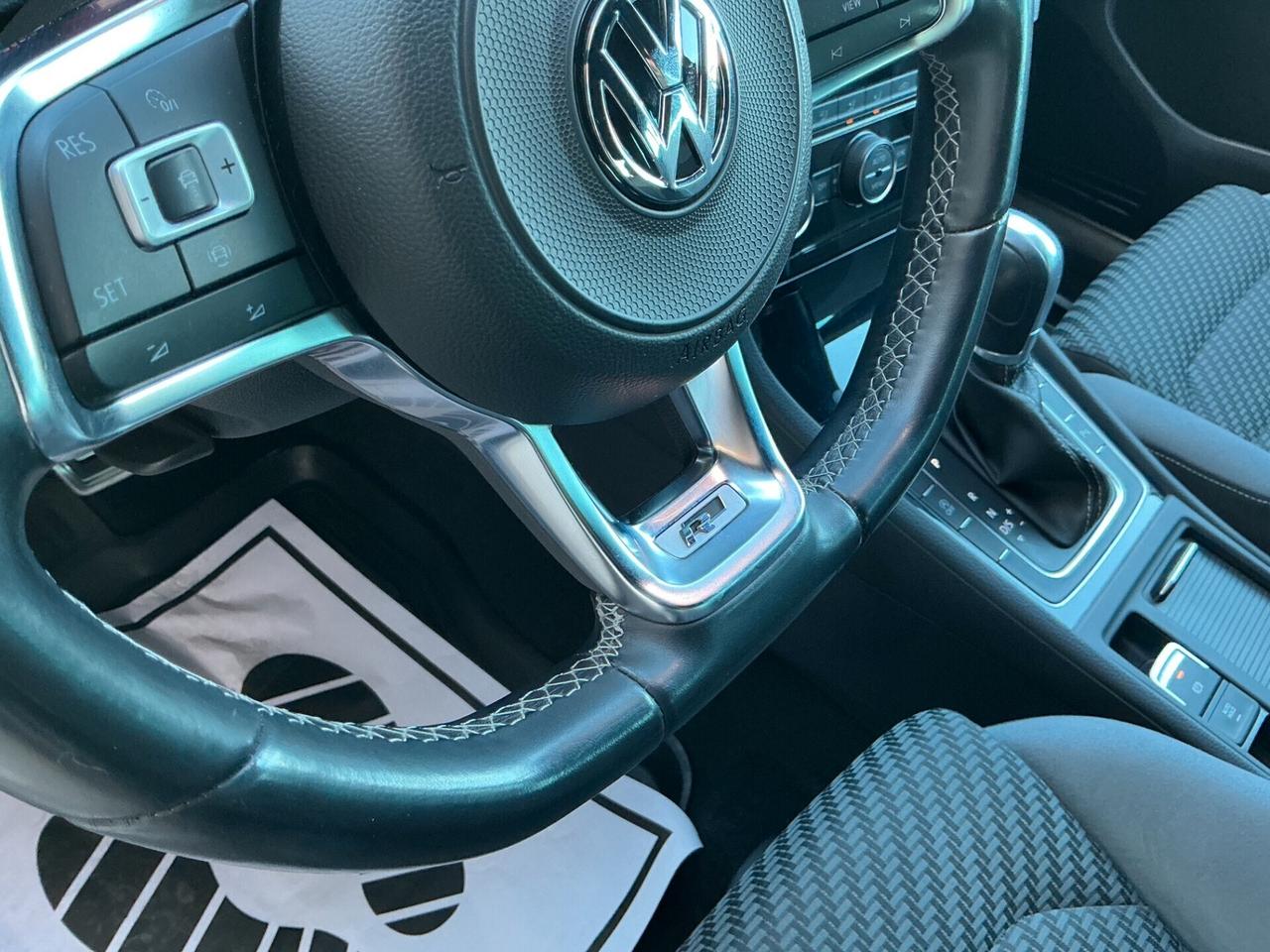 Volkswagen Golf 7,5 R-Line 1.6 Diesel Cambio Automatico