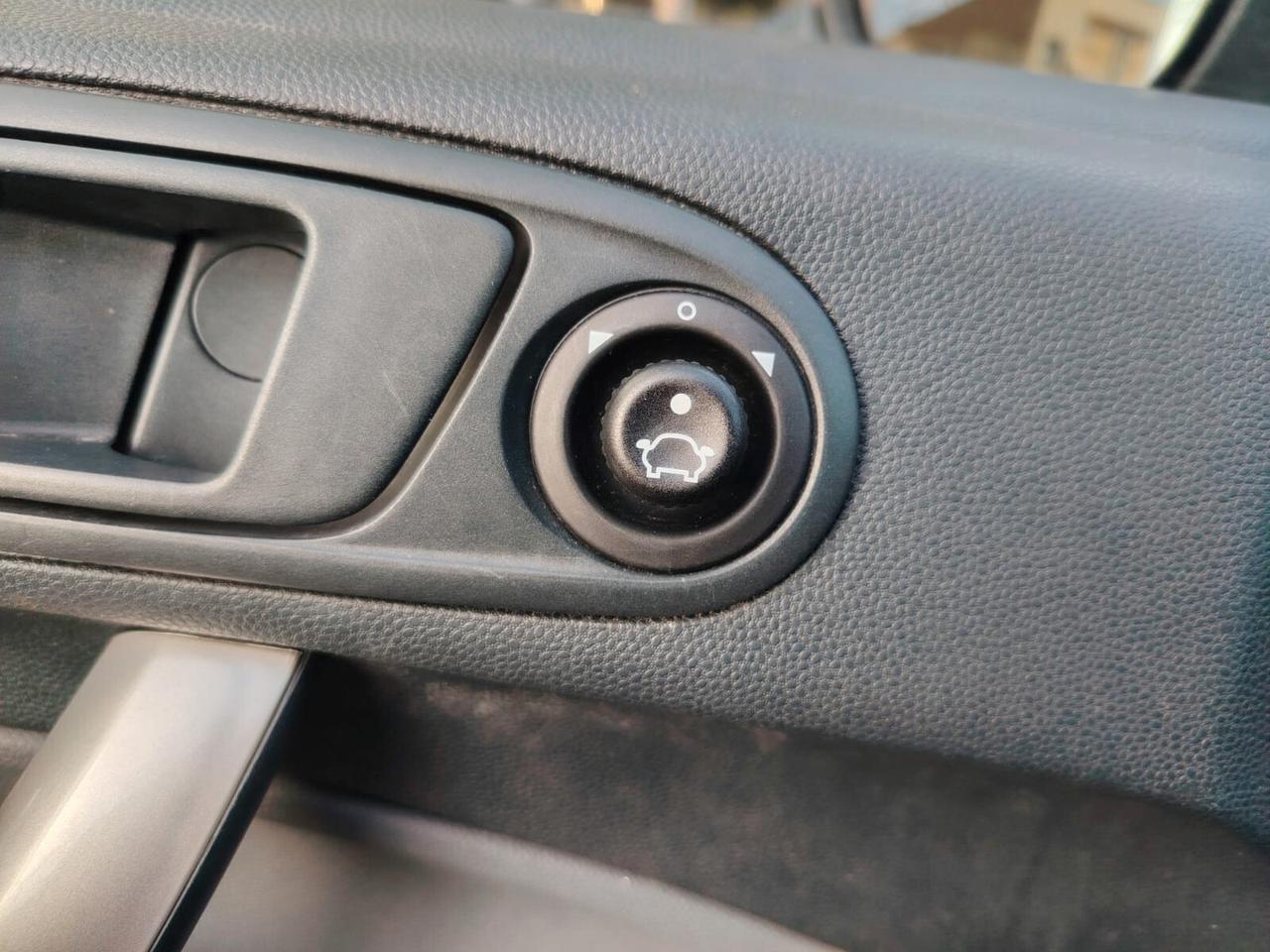 Ford Fiesta 1.6 TDCi 90CV 5 porte DPF Titanium