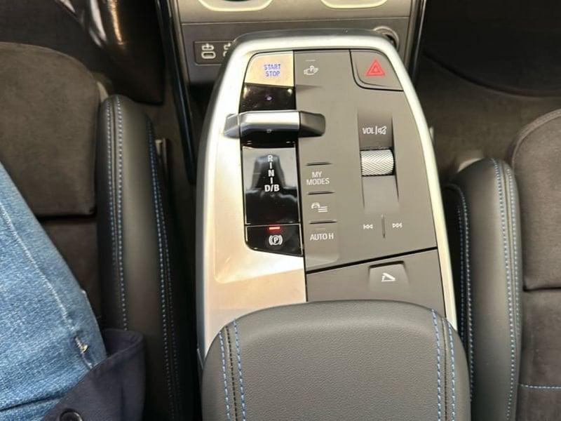 BMW iX2 eDrive20 Special Edition M Sport