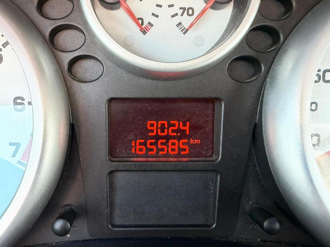 Peugeot 207 1.4 8V 75CV 5p. X Line