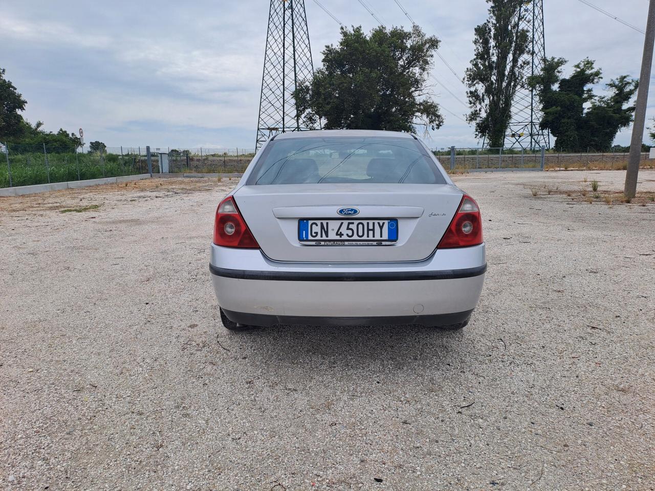 Ford Mondeo 2.0 16V TDCi (130CV) 4p.