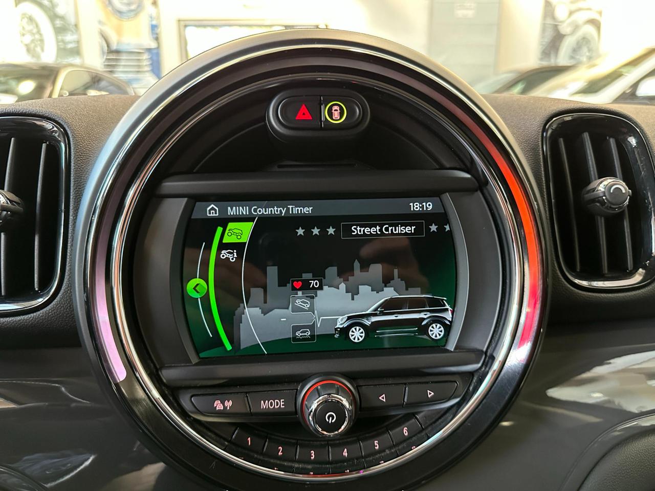 Mini Countryman Cooper Hype 1.5 - LED - 18" - Navigatore