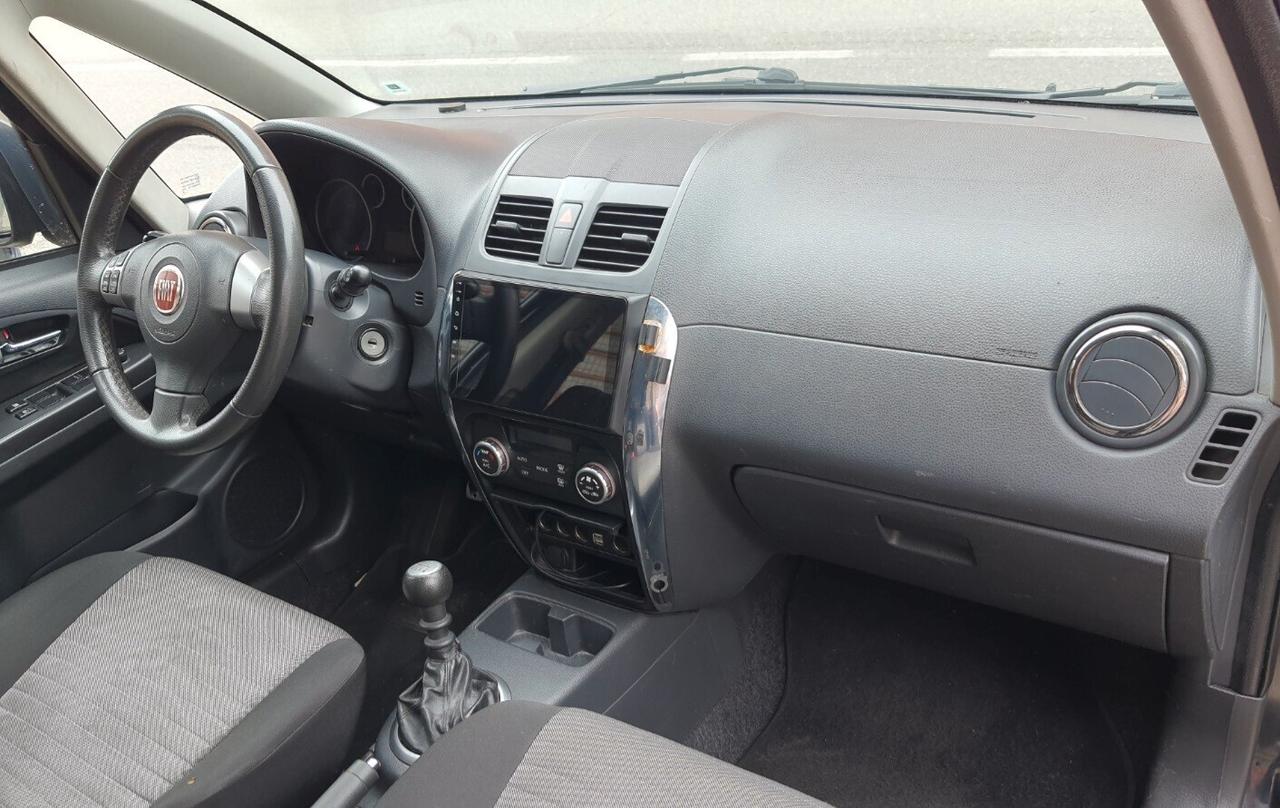 FIAT Sedici Emotion 2.000 MultiJet 136cv 4WD