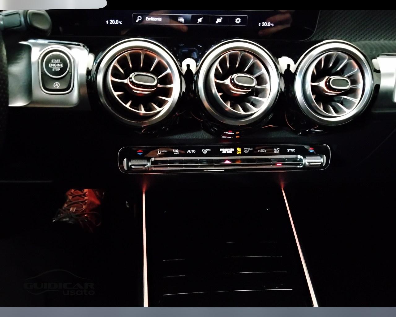 Mercedes-Benz GLB - X247 2019 - GLB 200 d Premium auto