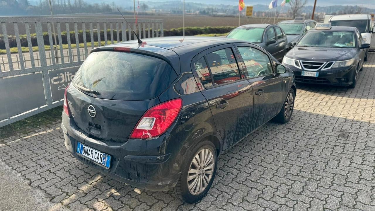 Opel Corsa 1.2 BENZINA 2011 NEOP.