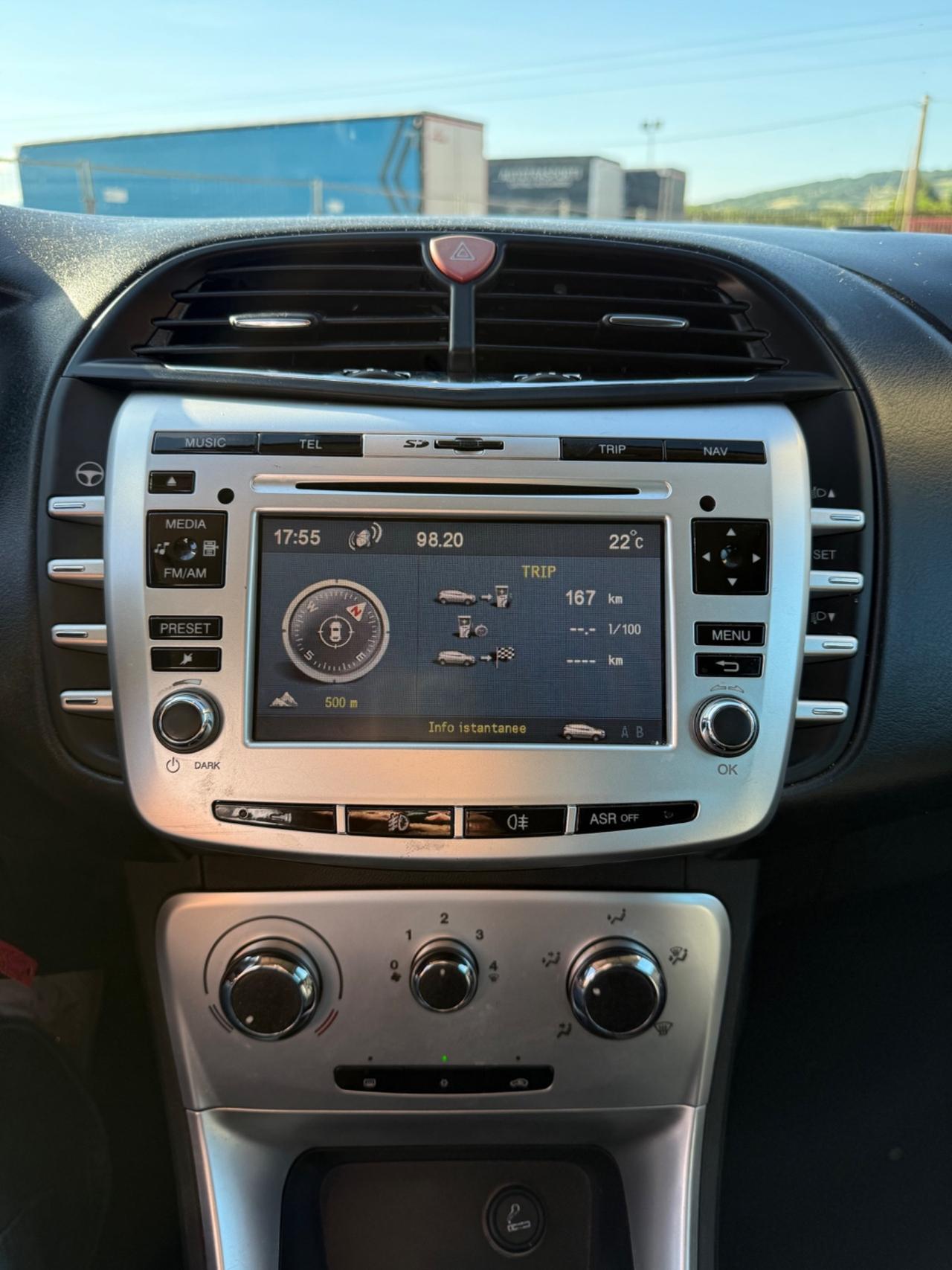 Lancia Delta 1.6 MJT DPF Platino