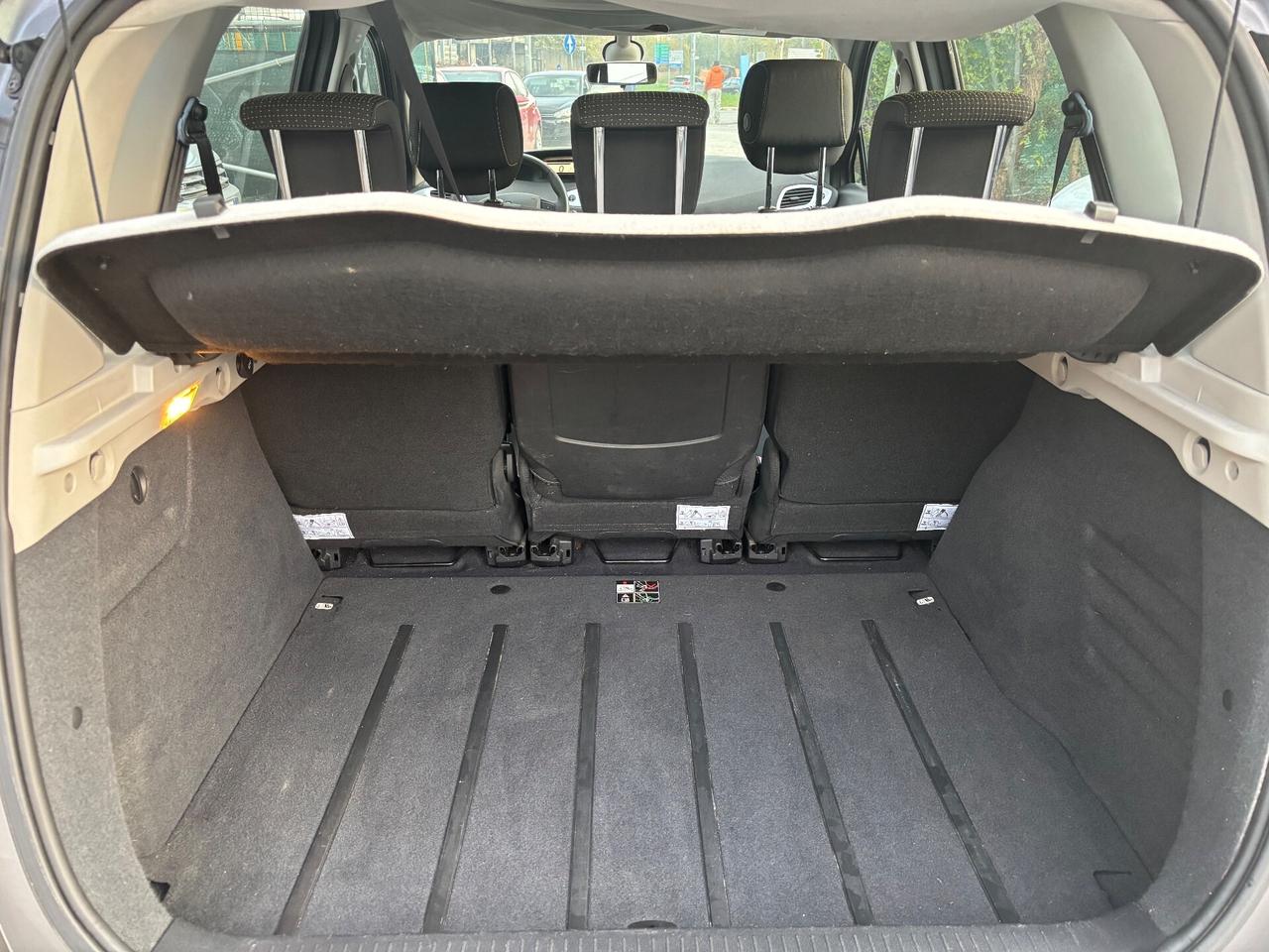 Renault Scenic 1.5 dCi 110CV Confort OK Neopatentati