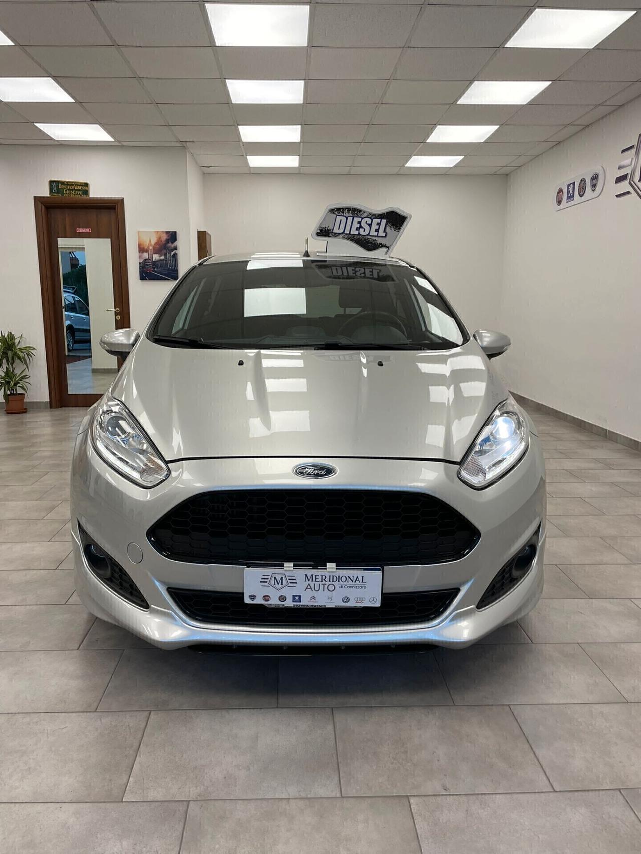 Ford Fiesta 1.5 TDCi 75CV 5 porte ST-Line