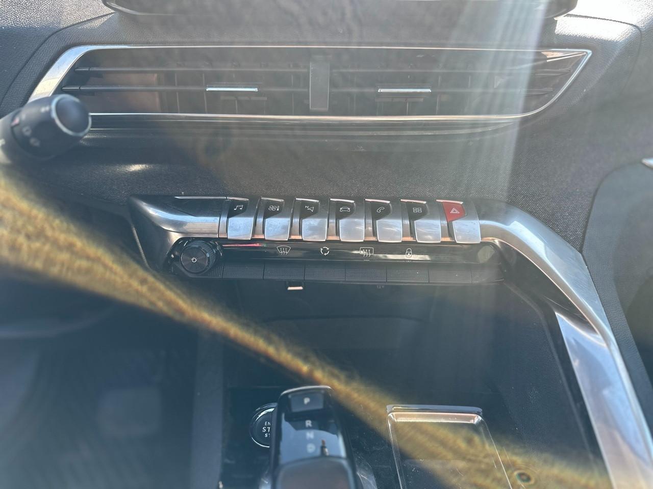 PEUGEOT 3008 2ª serie - 3008 BlueHDi 130 S&S EAT8 Allure