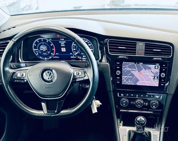 VOLKSWAGEN Golf 1.5 TSI 150 CV - Highline R-Line
