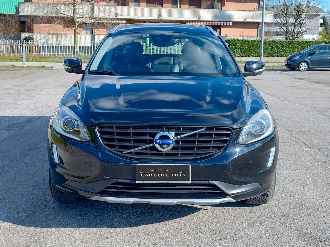 Volvo XC60 D4 AWD Ocean Race TAGLIANDI UFF