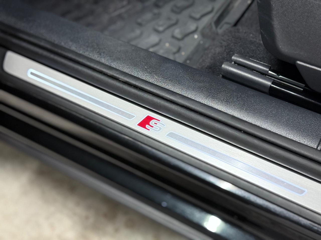 AUDI Q2 35 TDI S LINE - FULL LED - COCKPIT