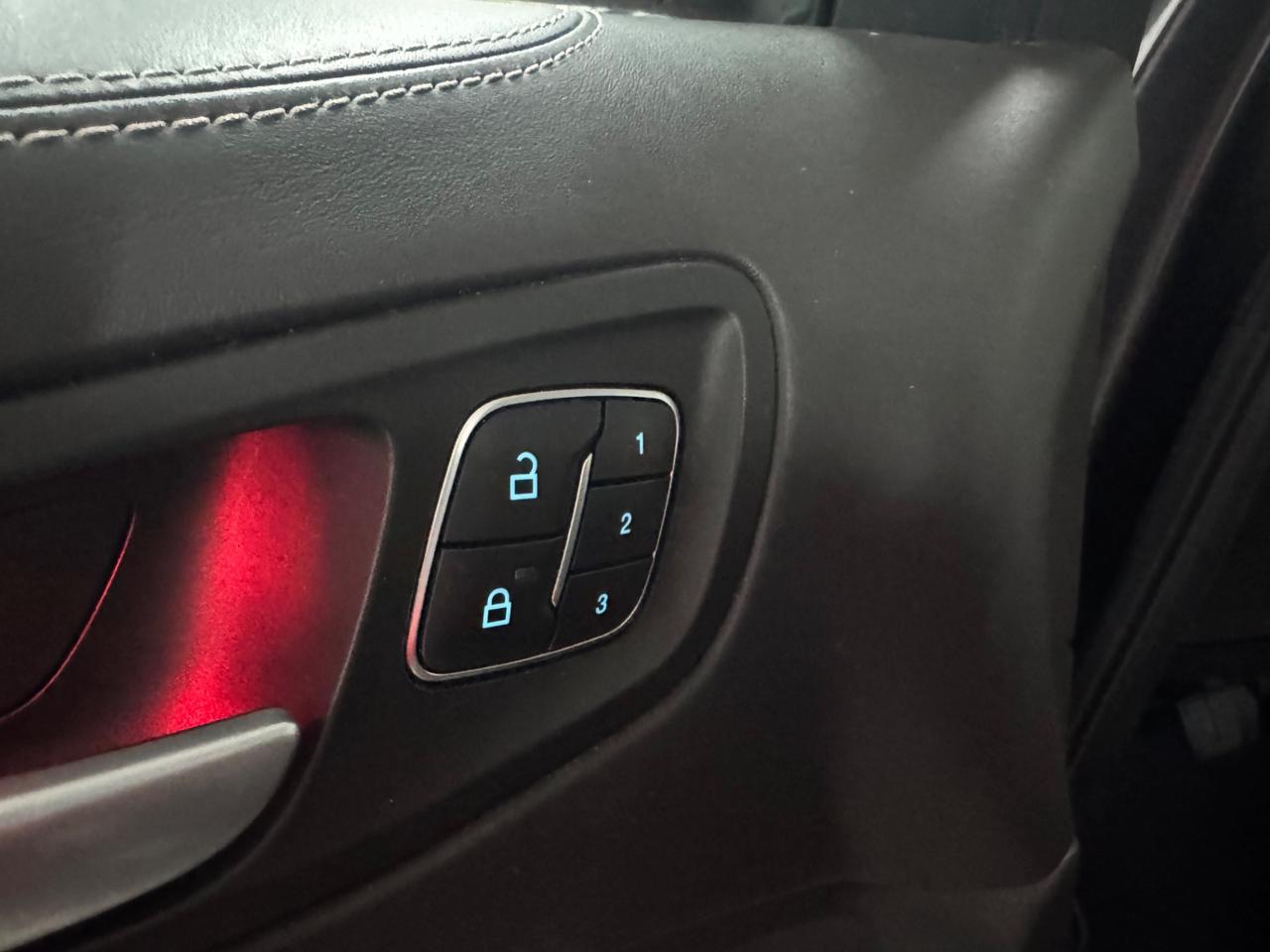 Ford Kuga 2.0 TDCI 180 CV 4WD Powershift Vignale