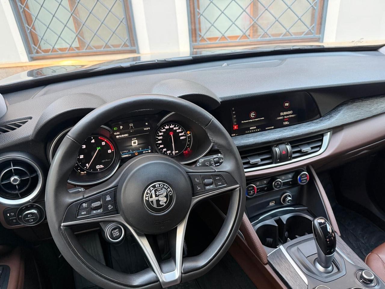 Alfa Romeo Stelvio 2.2 Turbodiesel 190 CV AT8 RWD Executive