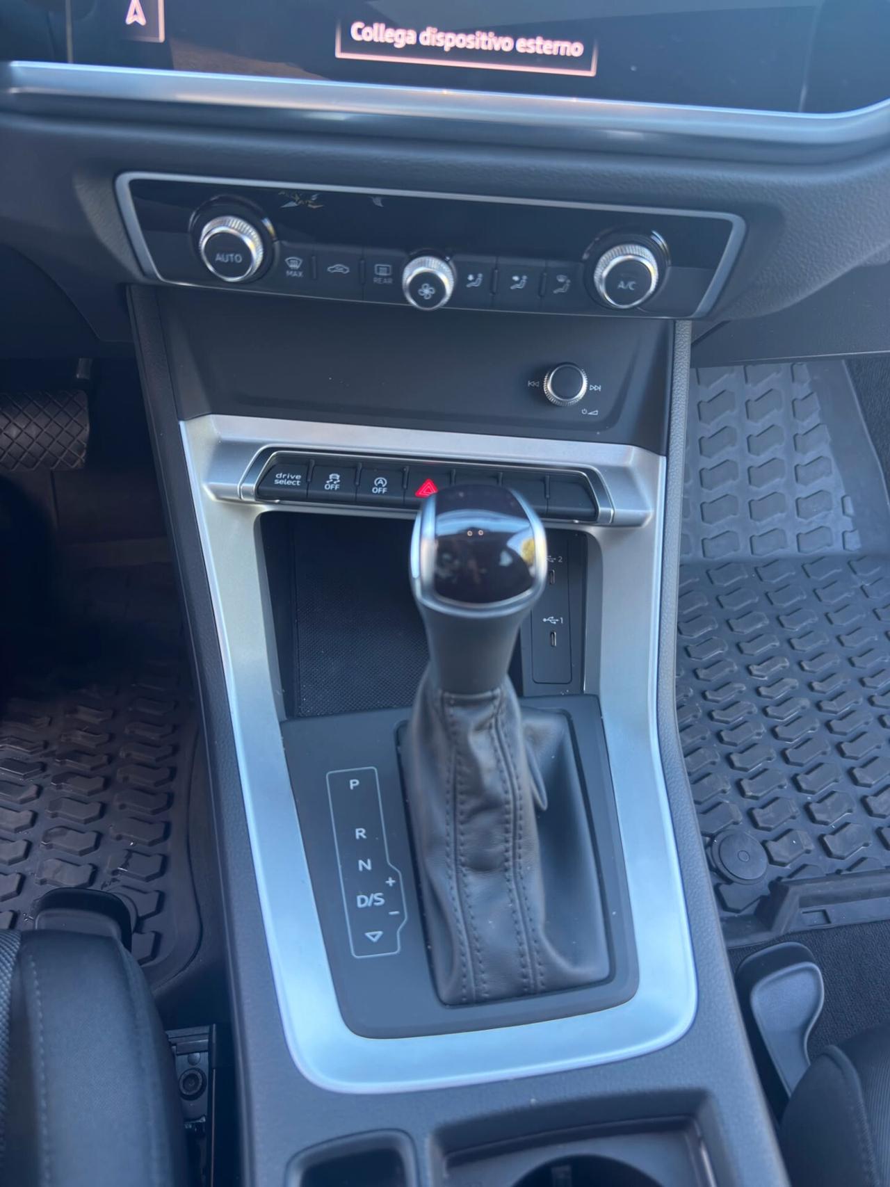 Audi Q3 SPB 35 TDI Tetto Panoramico Fari Matrix