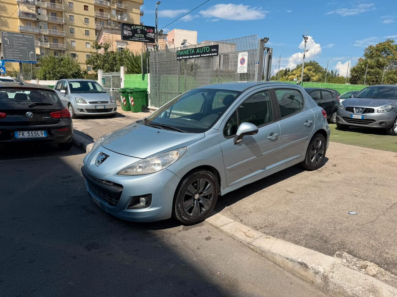Peugeot 207 1.4 HDi 70CV 5p. Active