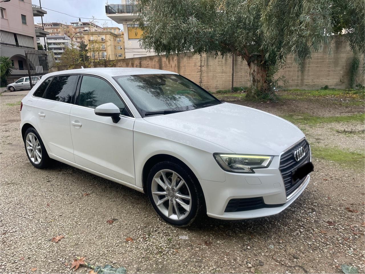 Audi A3 SPB 1.6 TDI S tronic Sport