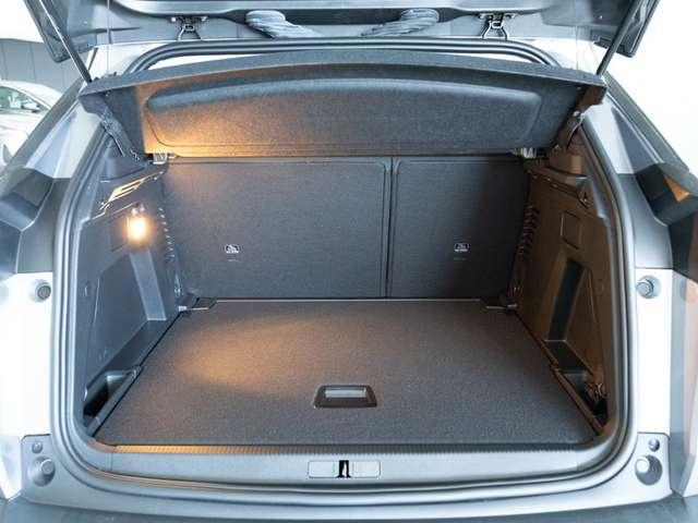 Peugeot 3008 3008 1.5 bluehdi 130cv Active Pack Auto