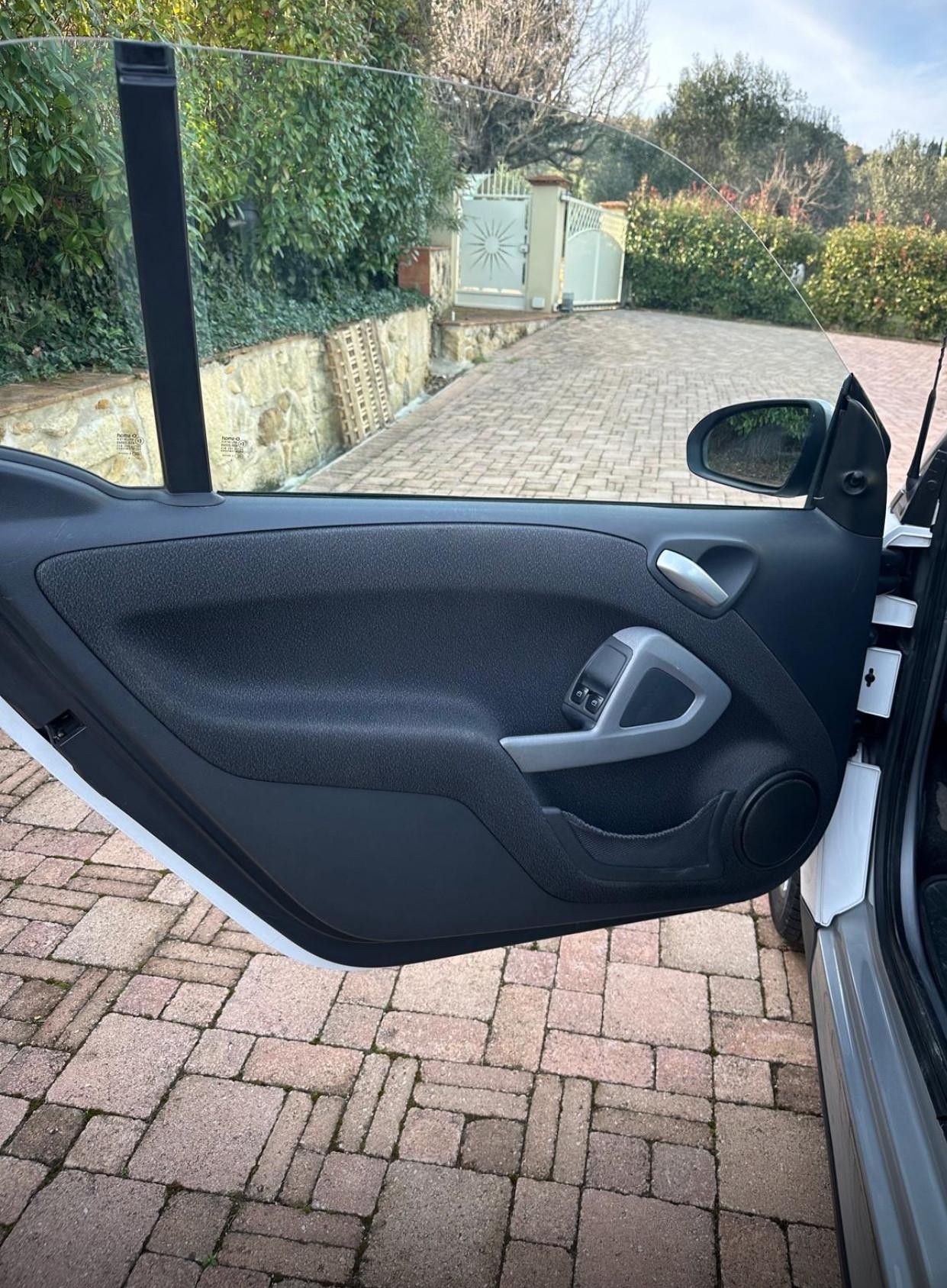 Smart ForTwo 1000 52 kW coupé passion