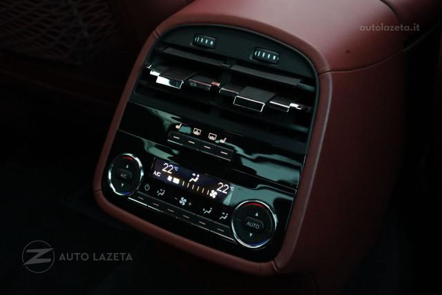 MASERATI Quattroporte V8 580 CV Trofeo