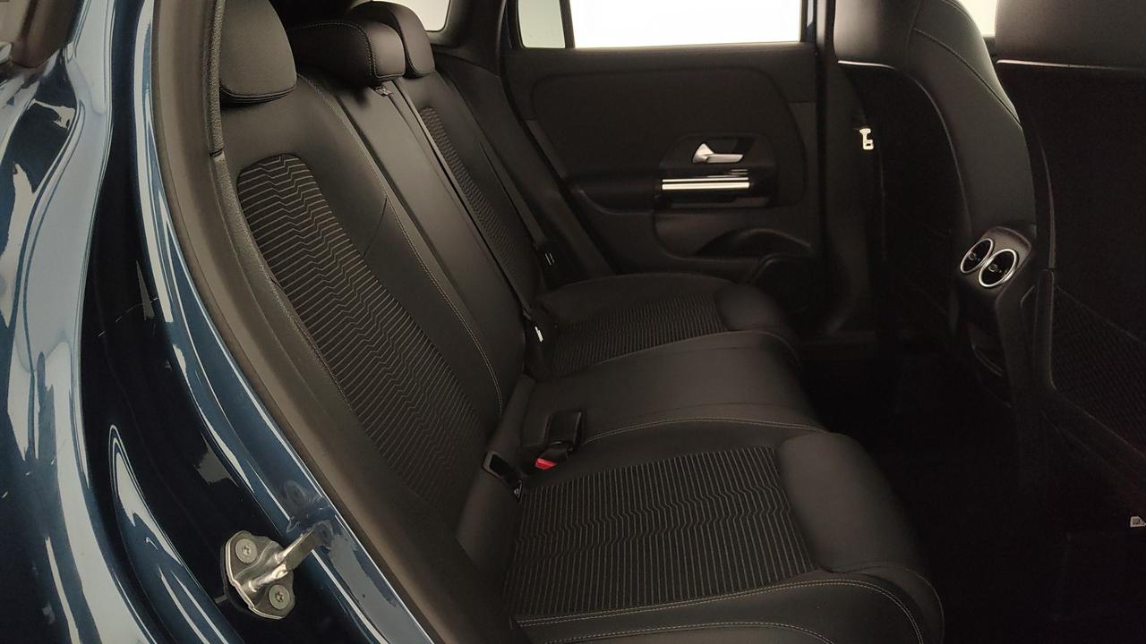 Mercedes-Benz GLA 250 e phev (eq-power) Sport Plus auto