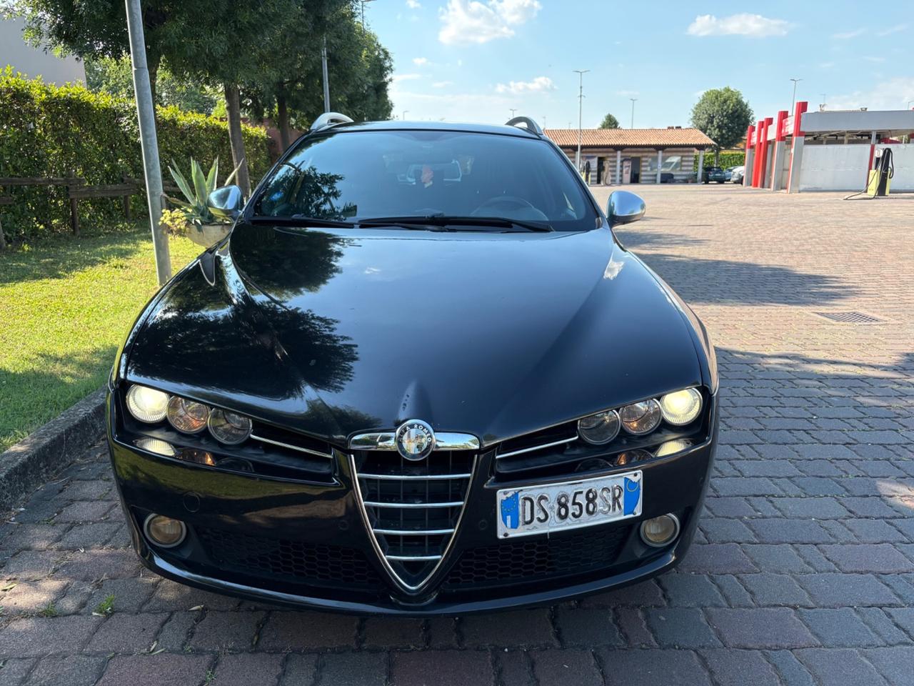1.9 JTDm 16V Sportwagon Sport Q-Tronic Aut.