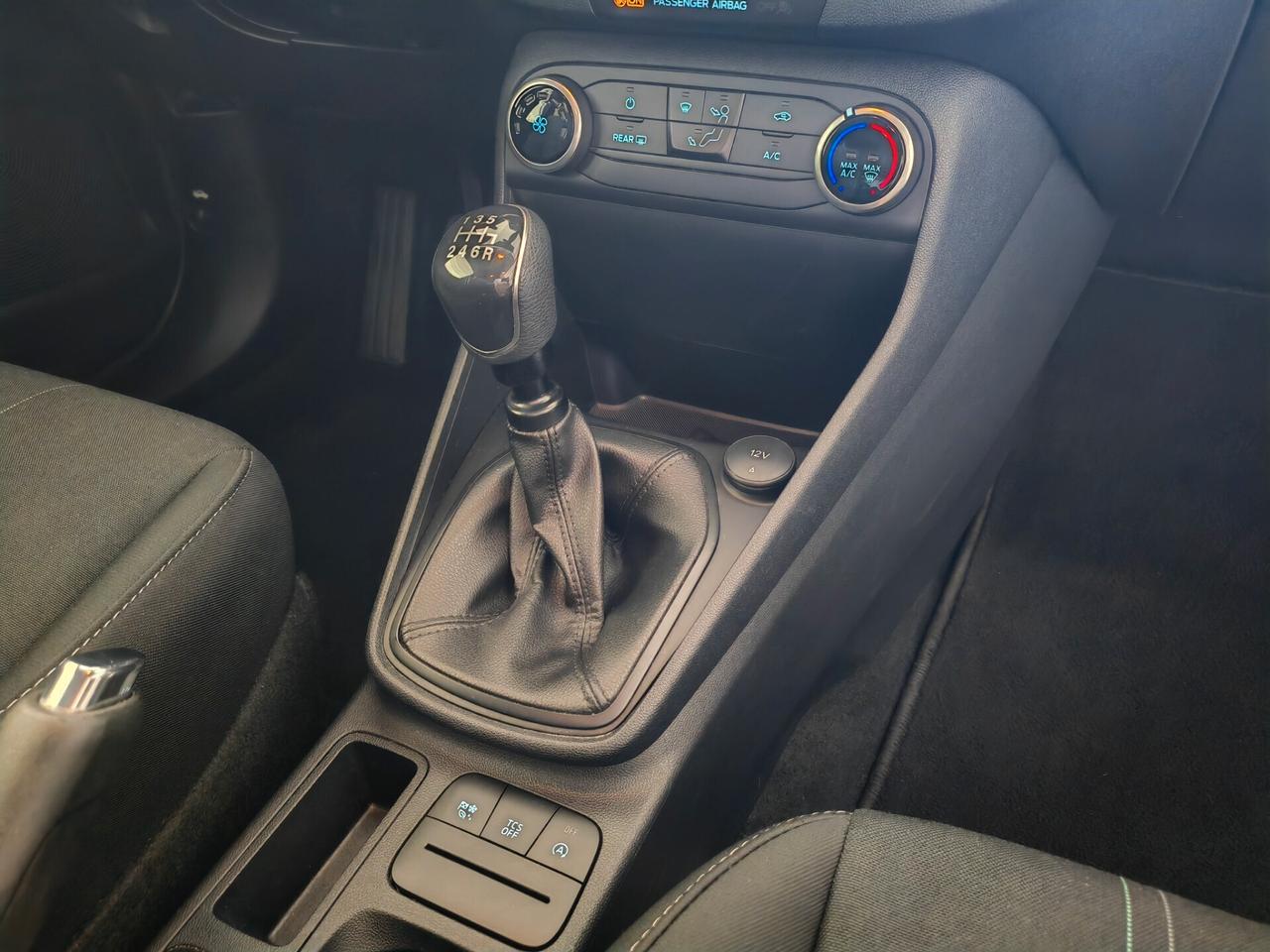 Ford Fiesta VAN hybrid 125cv Autocarro N1 2 posti uniprop