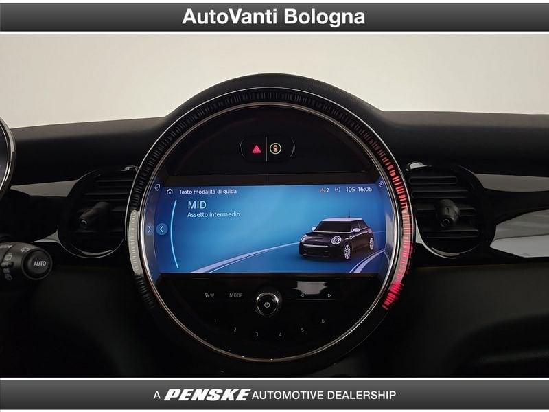 MINI Mini 5 porte Mini 5p 1.5 Cooper Essential auto