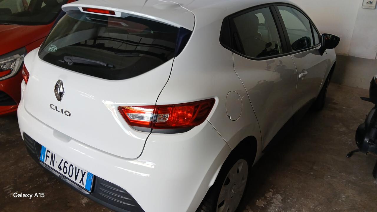 Renault Clio dCi 8V 75CV AUTOCARRO IVA COMPRESA