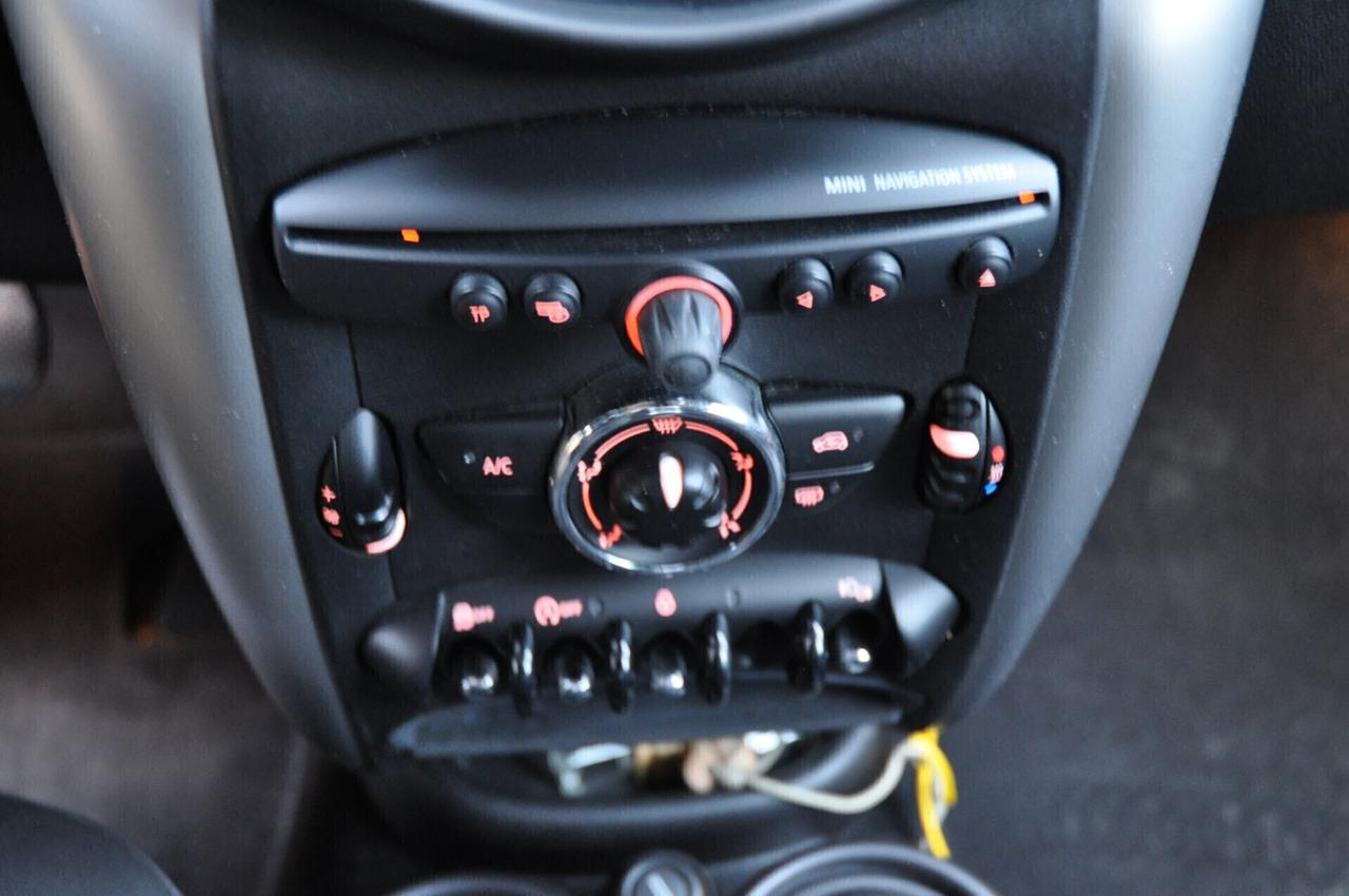 Mini Cooper D Countryman 1.6 ALL4 NEOPATENTATI