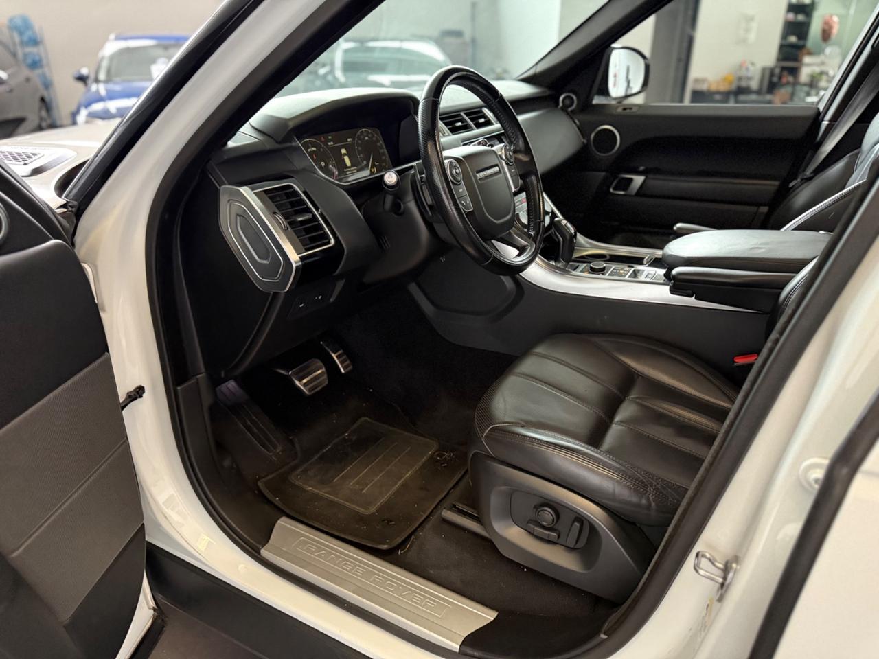Land Rover Range Rover Sport 3.0 SDV6 HSE Dynamic