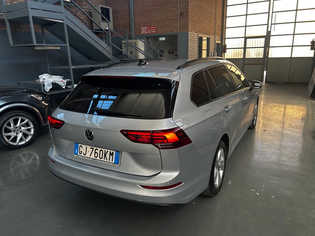 Volkswagen Golf Variant 2.0 TDI SCR DSG Life