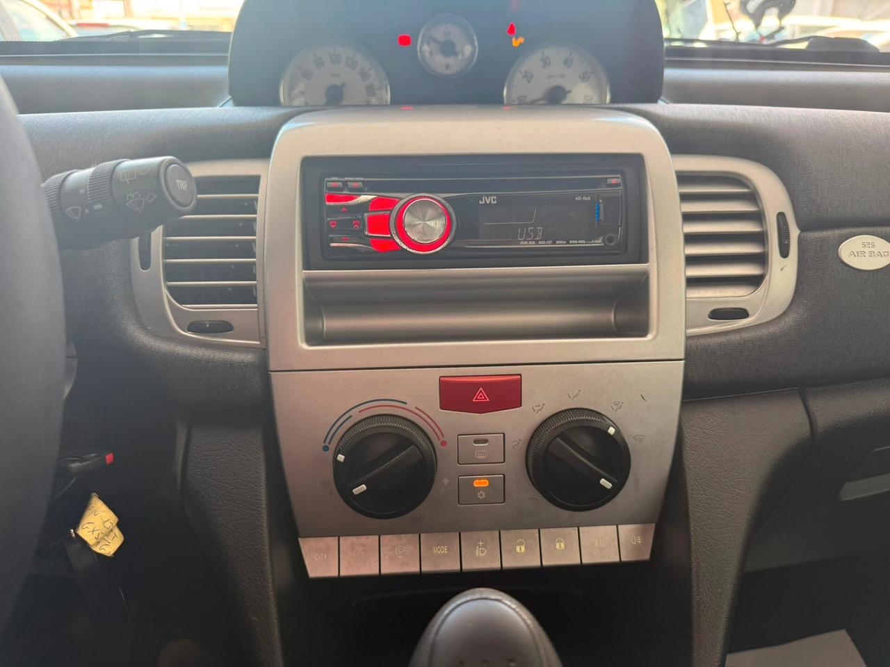 LANCIA YPSILON 1.3 MJT DIESEL DEL NORD ITA 2011