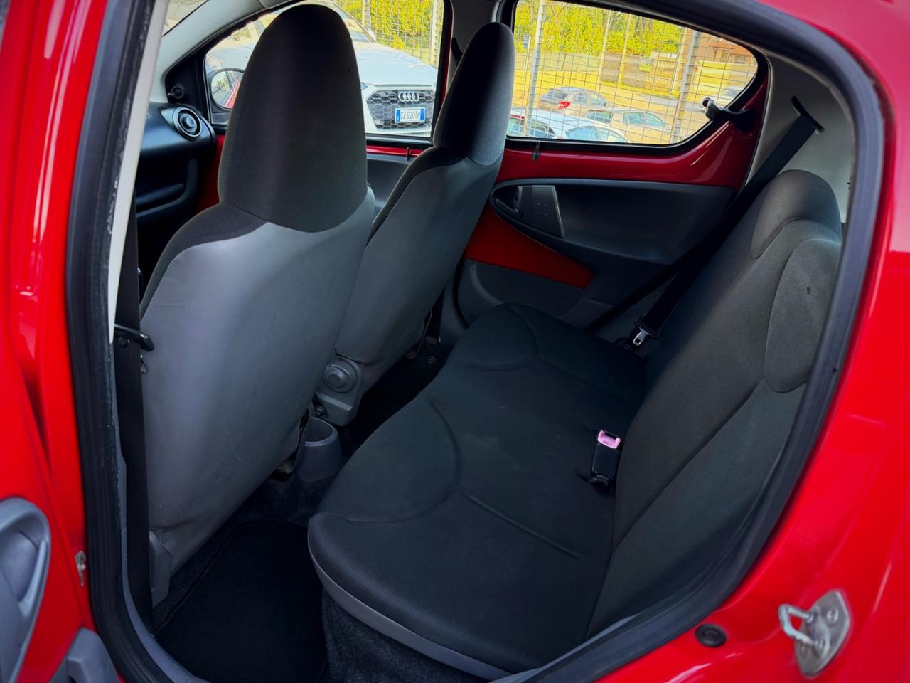 Toyota Aygo 1.0 12V VVT-i 5 porte Garanzia 12 Mesi