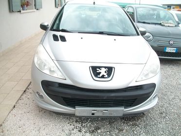 Peugeot 206 MODELLO PIU,, CC 1360 BENZINA EURO 05 SI NUOVI PATENTATI KM 119443 GARANZIA UN ANNO