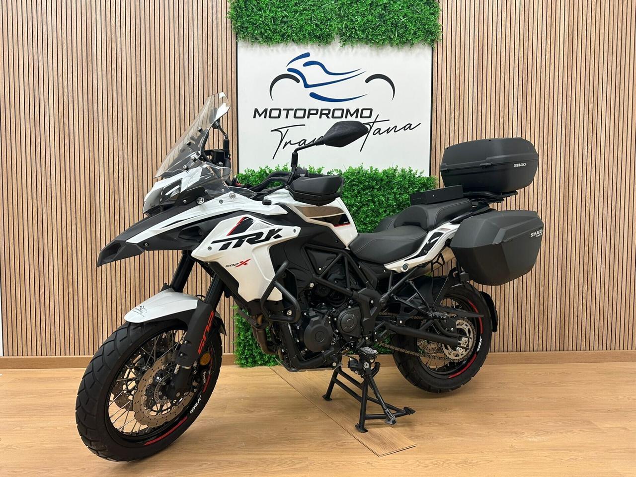 BENELLI TRK 502 X TRK502X + SET 3 VALIGE 2024