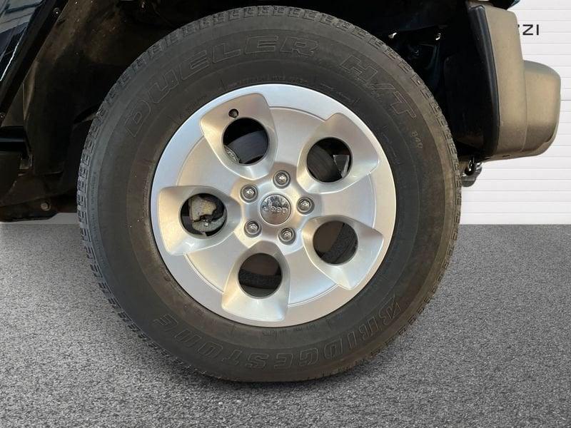 Jeep Wrangler III 2011 Unlimited Unlimited 2.8 crd Sahara auto E5+