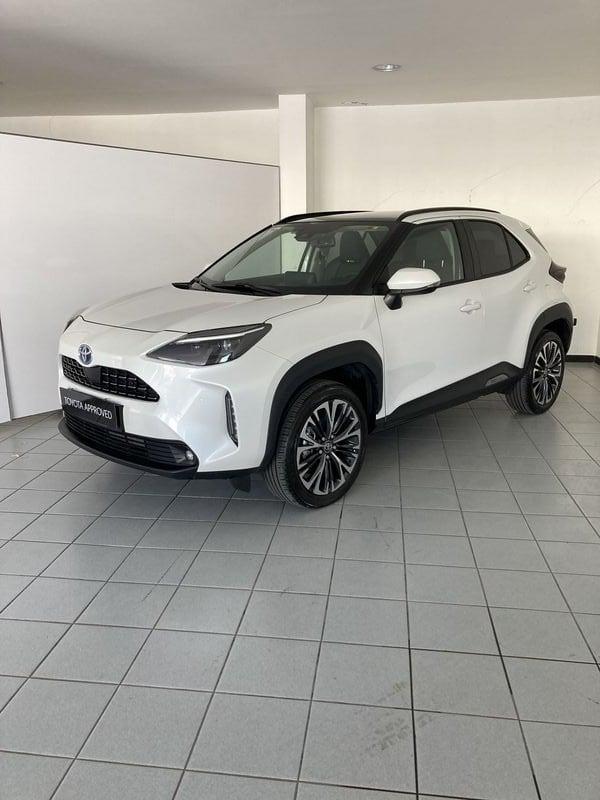 Toyota Yaris Cross Yaris Cross 1.5 Hybrid 5p. E-CVT AWD-i Lounge