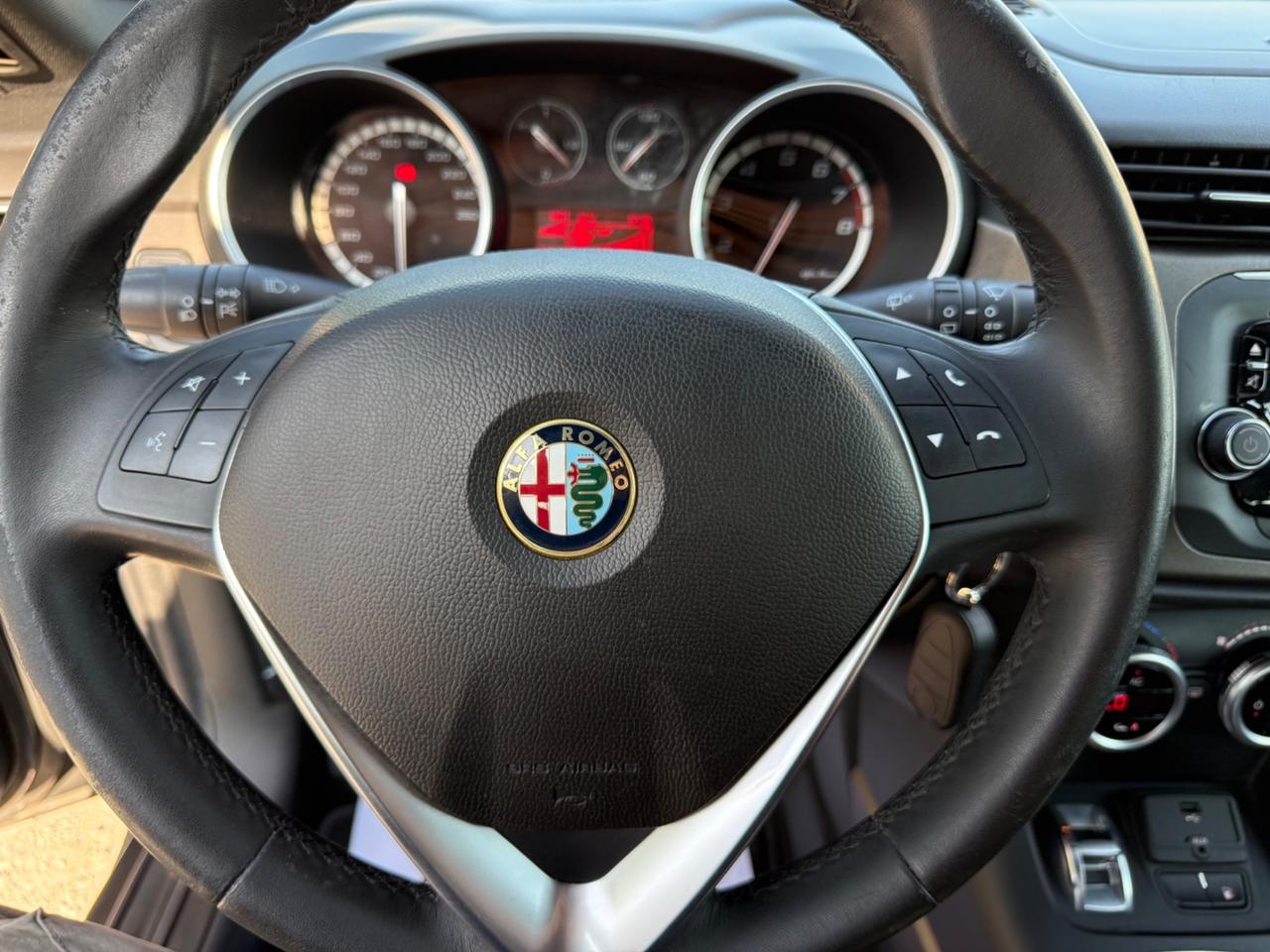 Alfa Romeo Giulietta 1.4 Turbo 120 CV GPL Distinctive UNICO