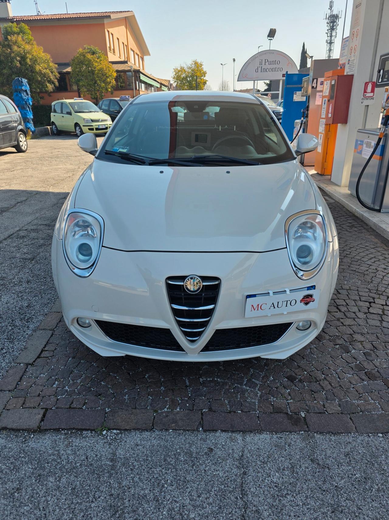 Alfa Romeo MiTo 1.4 105 CV M.air S&S Distinctive Sport Pack