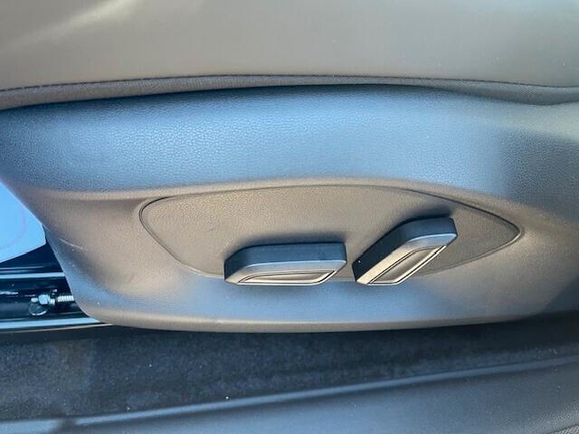 Mg ZS Hybrid+ Luxury