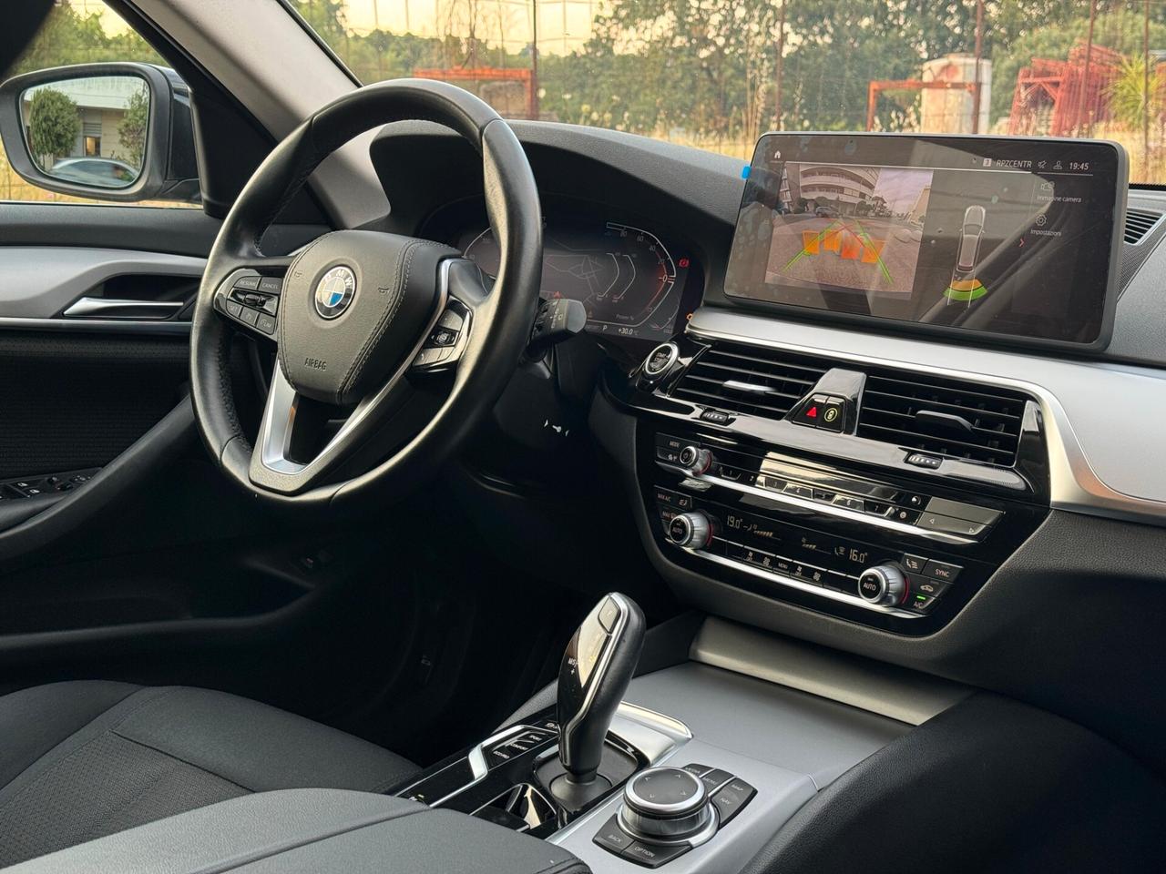 Bmw 520 520d 190 cv Touring Business automatica MHEV