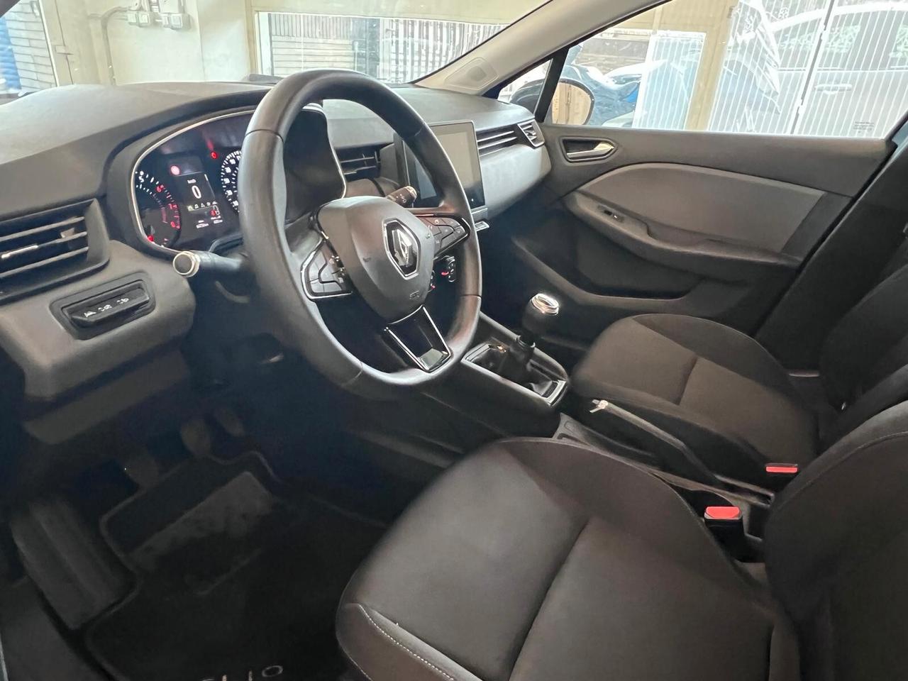 Renault Clio TCe 100CV UNIPRO AZIENDALE NAVI KM CERTIFICATI