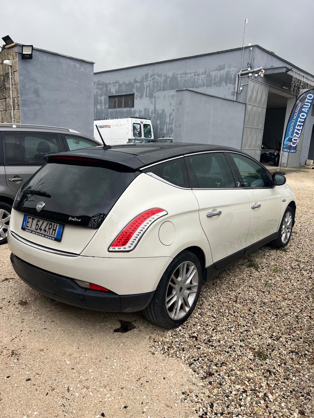 Lancia Delta 1.6 MJT DPF Argento